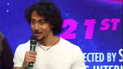 'Kapil Sir Toh Baap Hai' - Tiger Shroff Supoorts Kapil Sharma Over Sunil Grover