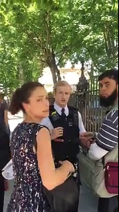 Muslim man accused by British police left after checking must watch