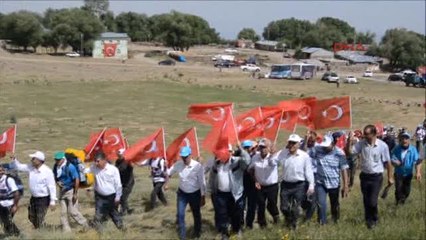 Bitlis Süphan Dağı'na Tırmanıp, Demokrasi Ateşi Yaktılar