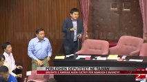 Përleshen deputetët në Tajvan, grushte e karrige njeri-tjetrit - News, Lajme - Vizion Plus