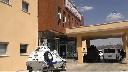 Teröristler Baba ile Oğlunu Kaçırıp Öldürdü
