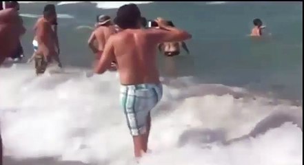 شاهد ظهور قرش في احدى شواطئ المملكة المغربية