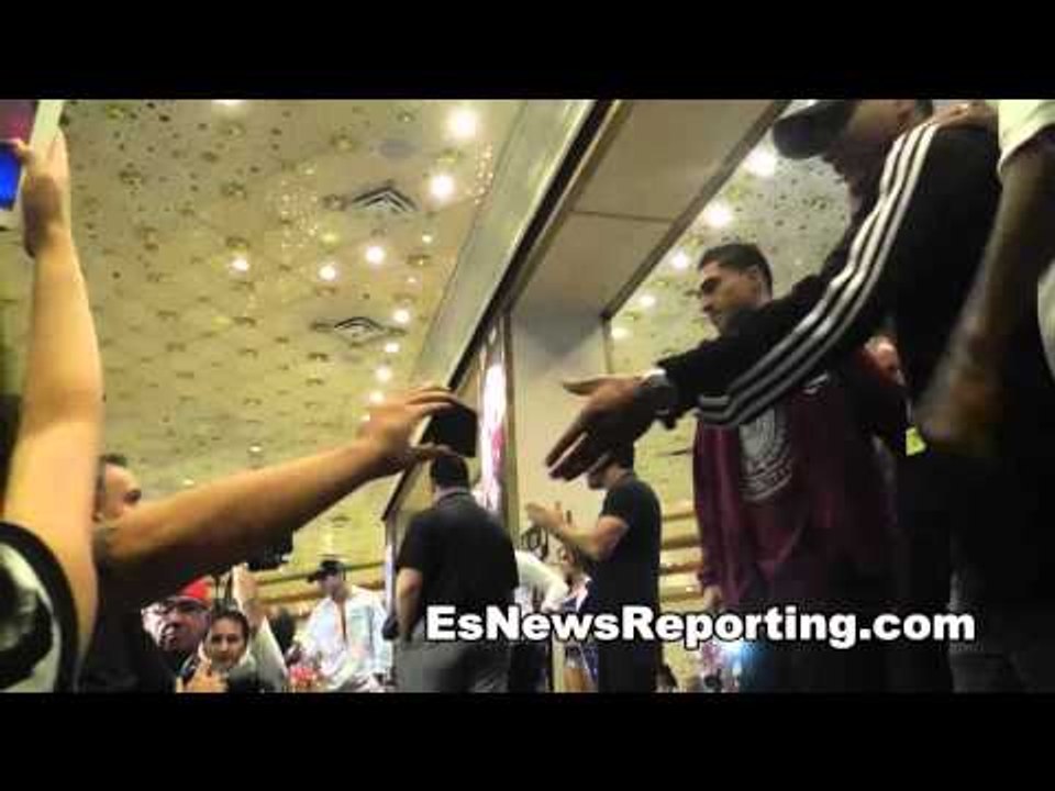 vegas goes wild for Canelo Alvarez at faceoff with Josesito Lopez