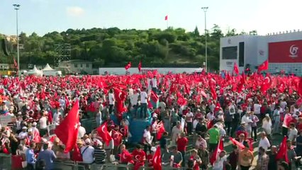 Turquia recorda um ano do golpe sufocado por Erdogan