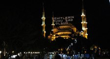 15 Temmuz'un Yıl Dönümünde Türkiye'deki 90 Bin Camide Selalar Yükseldi