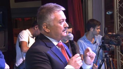 Şehit Annesi: "Onları Bize Teslim Edin, Hayvan Zinciri ile Bağlayalım"