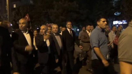 Darbeci Hainlerin Heveslerini Kursaklarında Bırakan Komutan O Geceyi Anlattı