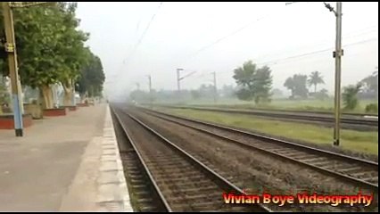 Madly Honking BWN WDM-3C with Kanchan Kanya Express