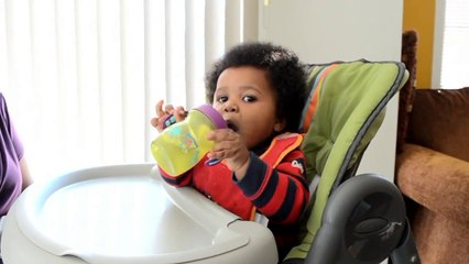 Study Suggests the More Hugs a Baby Gets the Faster Their Brain Grows