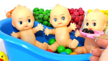 Download Video: Learn Colors M&Ms Chocolate Baby Doll POOP Potty Training Bath Time With Nursery Rhymes Color Song