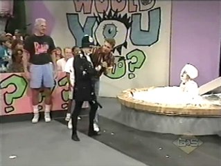 Nickelodeon's What Would You Do? Trapeze Performance