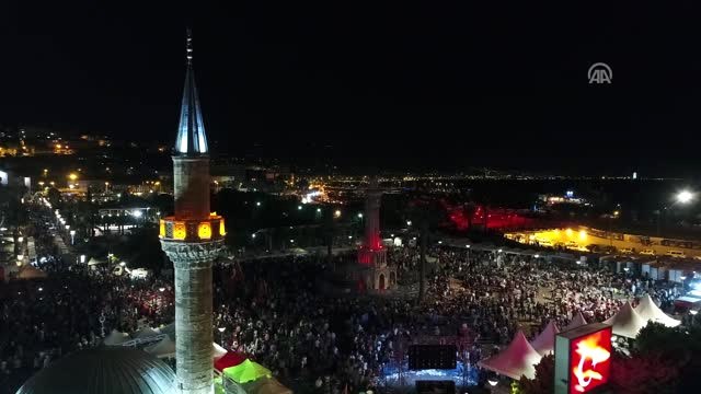 15 Temmuz Demokrasi ve Milli Birlik Günü - Konak Meydanı Demokrasi Nöbeti