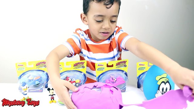 Et Marguerite amis toqué souris jouer Pluton Disney mickey clubhouse minnie donald doh surp