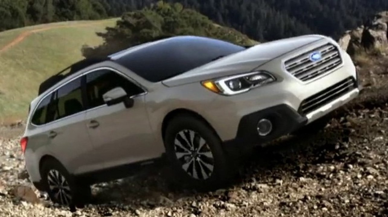 2018 Subaru Outback VS Jaguar E-PACE