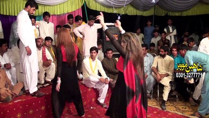 Madem mehak malik mujra party hot dance 16 july 2017