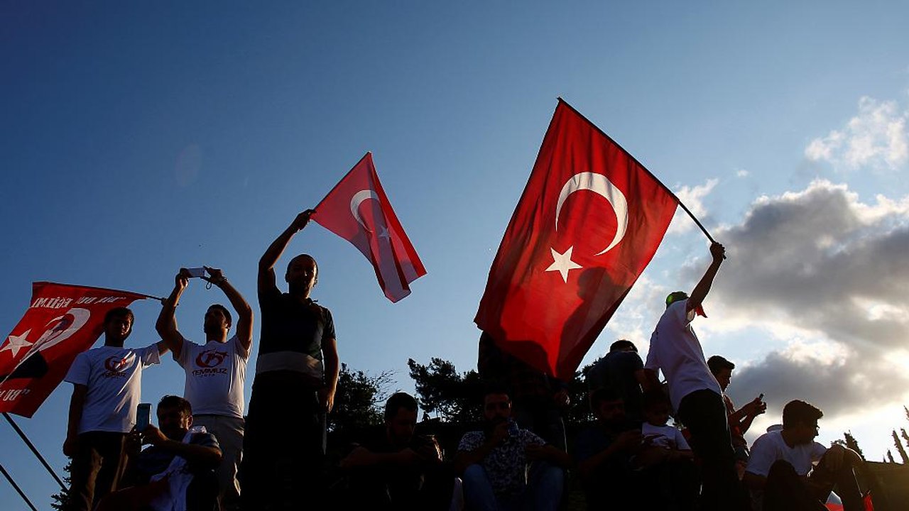 Turchia: Erdogan parla dal parlamento di Ankara