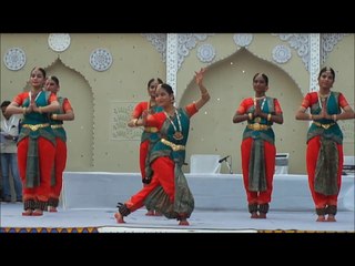 Indian Dance on Vande Matram - Patriotic Song