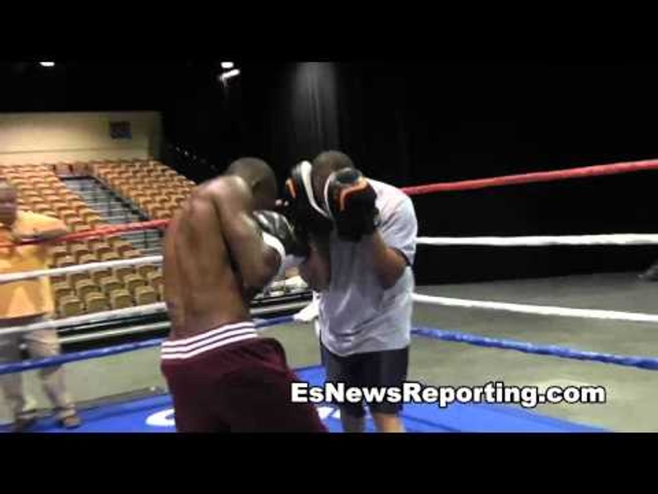 lara vs martirosyan