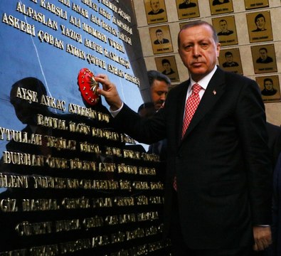 Erdoğan, Beştepe'deki Şehitler Abidesi'ni Açtı