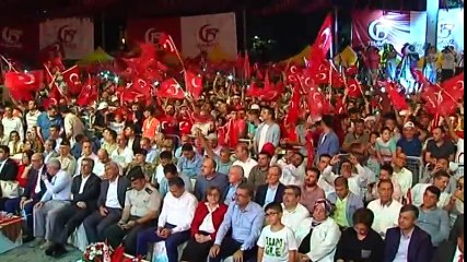 Kamuflajlı Küçük Ömer Halis'e Yoğun İlgi Gösterildi