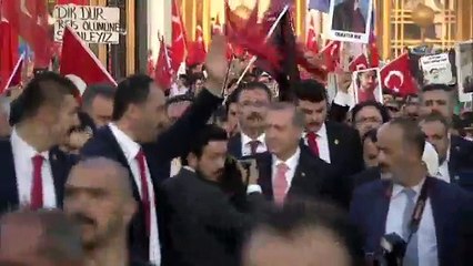 Erdoğan, Beştepe’deki Şehitler Abidesi’ni Açtı