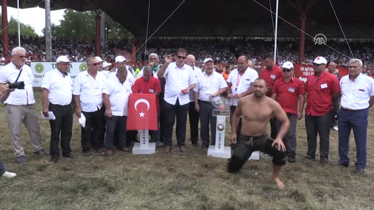 656. Tarihi Kırkpınar Yağlı Güreşleri - Çeyrek Final Karşılaşması