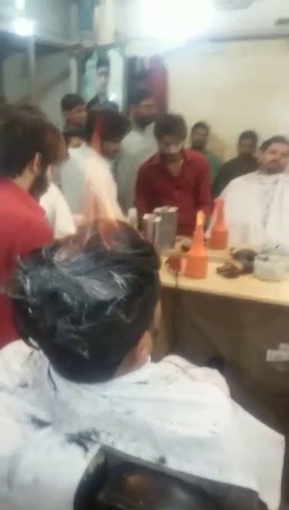 barber fire on customer head for new style