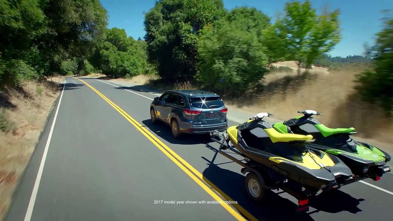 London, ON - 2017 Toyota Highlander Vs 2017 Honda Pilot | Toyota Town