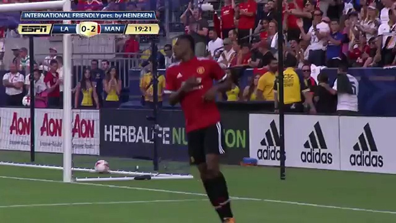 HIGHLIGHTS- LA Galaxy vs. Manchester United - July 15, 2017