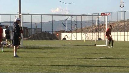 Kayserispor Kalecisi Muammer Taraftarımızı Sevindireceğiz