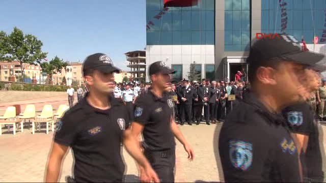 Şehit Polis Memuru Battal Yıldız Için Tuzla Ilçe Emniyet Müdürlüğü'nde Tören