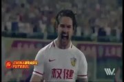Relembre golaço de Pato no futebol chinês