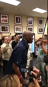 Floyd Mayweather Sr. Crashes Conor McGregor's Media Scrum in LA - MMA Fighting