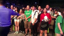 Suni Hạ Linh hò hét đòi Shane Filan tiếp tục hát dù show kết thúc