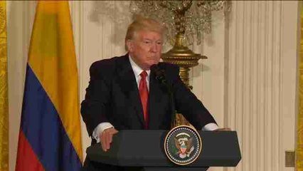 Trump desea "suerte" al exdirector del FBI antes de testificar en el Senado