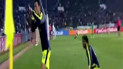هدف مسعود أوزيل العالمي من أسيست ولا أروع من النني في مباراة ارسنال اليوم في دوري الأبطال -