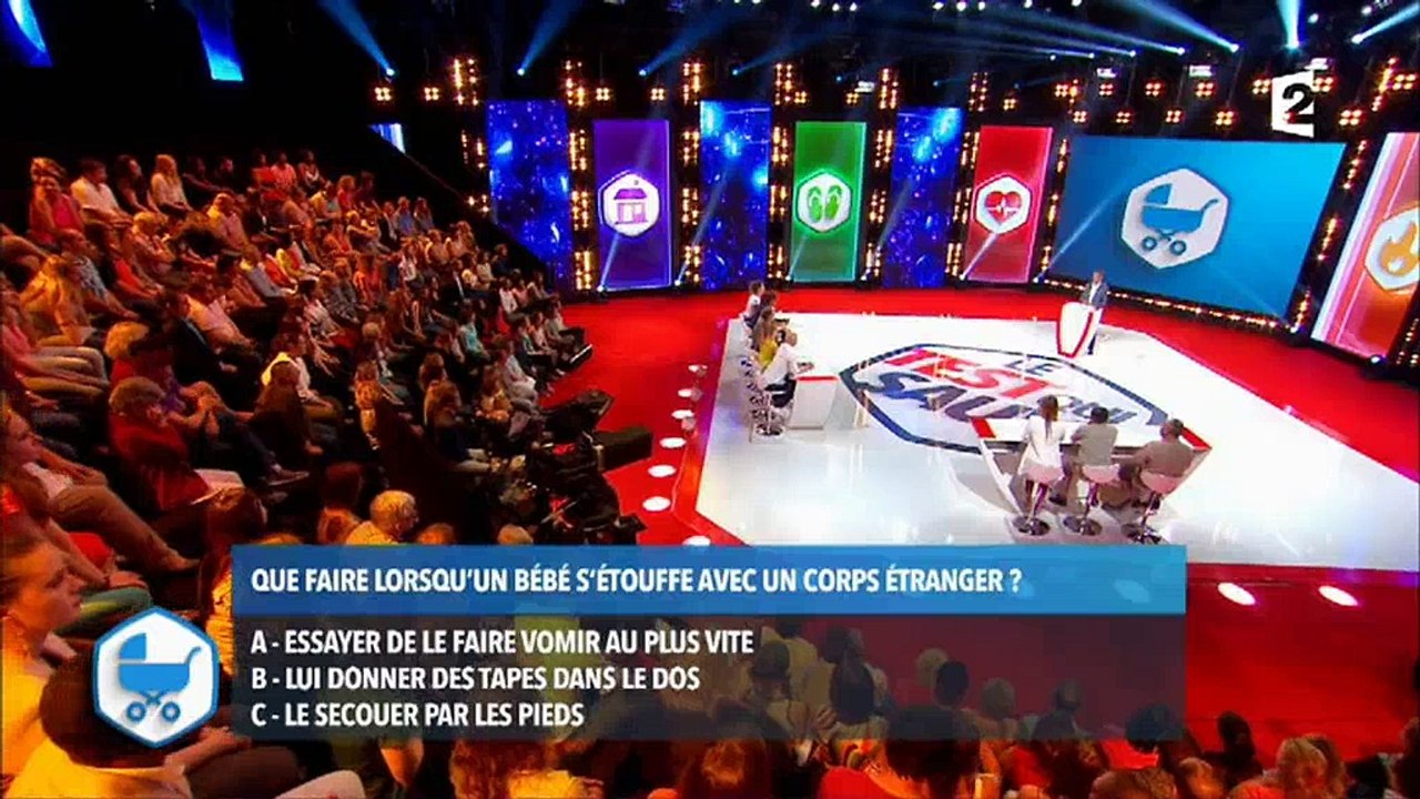 Michel Cymes recadre Franck Leboeuf hier soir dans "Le test qui sauve" sur France 2 - Regardez