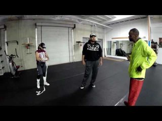 Boxing Hall of Famer Tiger Smalls & Juan Medina FUNNY Boxing Gym TalkEsNews Boxing