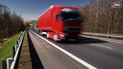 شاهد فى دقيقة.. لمنع حوادث المقطورات.. تعرف على 10 تعليمات للسائقين