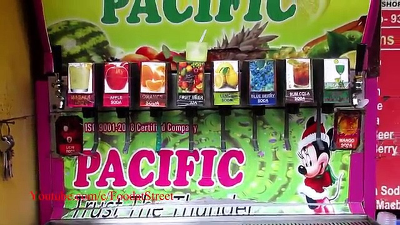 Indian Street Food Kolkata - Bengali Street Food India - Soda Water, Mixture Chotpoti, Cucumber