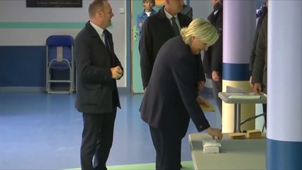 اليمين الفرنسي يسعى لنيل أكبر عدد من مقاعد البرلمان