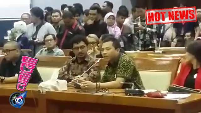 Hot News! Aurel Ikut Serahkan Draft RUU Musik di Komisi X DPR, Anang Bangga - Cumicam 07 Juni 2017