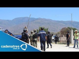 Detienen a 11 falsos autodefensas en Ziracuaretiro, Michoacán
