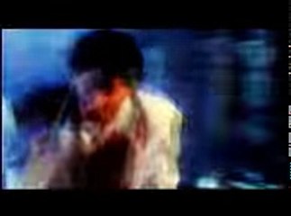 Zindgi Ki Talash Main Hum Maoat K Kitnay Pass Aa Gay Video Song