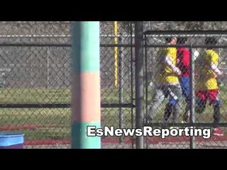 Manny Pacquiao Exclusive private morning track run in las vegas - esnews boxing