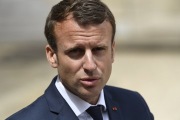 Londres: Macron annonce un troisième décès français