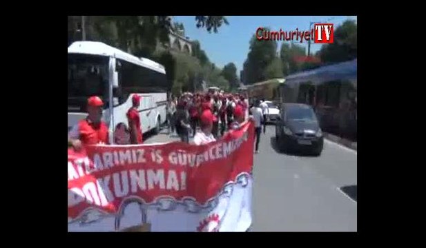 DİSK'ten 'Kıdem tazminatı' protestosu