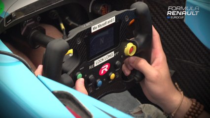 Formula Renault Eurocup : Derrière le volant de Max Defourny