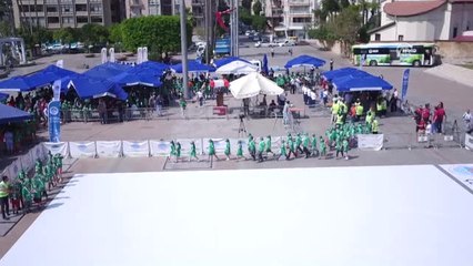 Dünyanın En Büyük "Geri Dönüşüm Sembolü" Rekor Denemesi