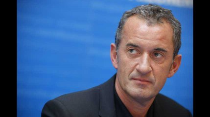 A l’état sauvage : Christophe Dechavanne apeuré en découvrant sa destination (vidéo)